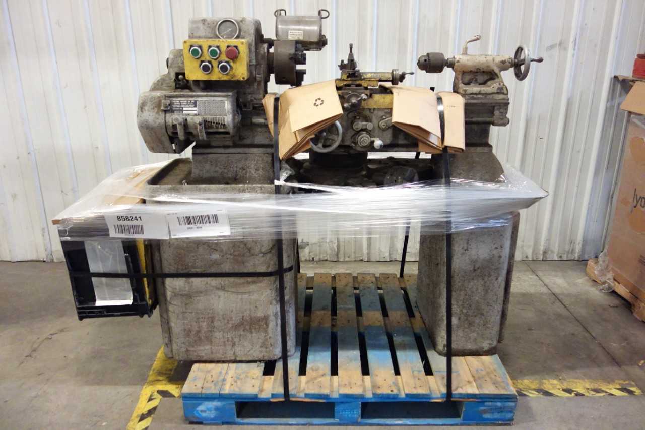 SHELDON MACHINE CO. WS-46-P TOOL ROOM LATHE WITH 11"X26" - LATHES