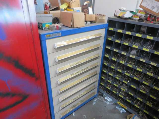 Vidmar Cabinet with Contents and cabinet in pictures with contents - MISCELLANEOUS