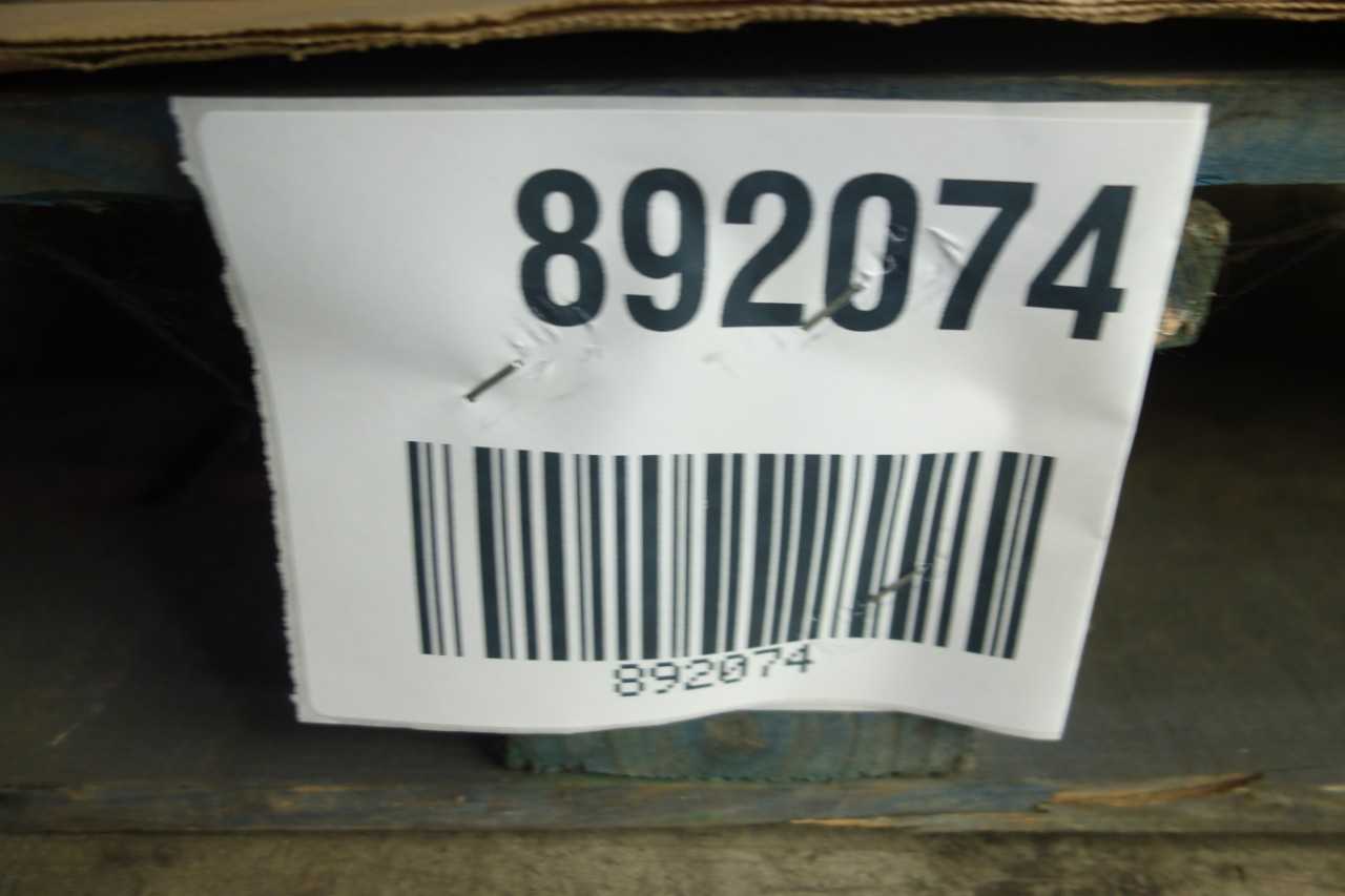 PALLET OF ASSORTED GEARMOTORS - HAND TOOLS