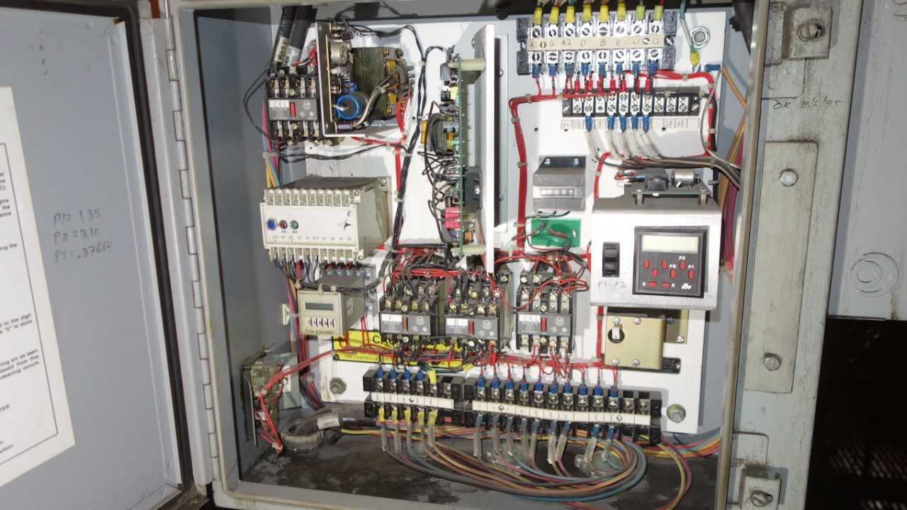 LOT OF 2 SOOT BLOWER WATER LANCE CONTROL PANEL W/ SIEMENS 30A DISCONNECT - AUTOMATION & CONTROLS