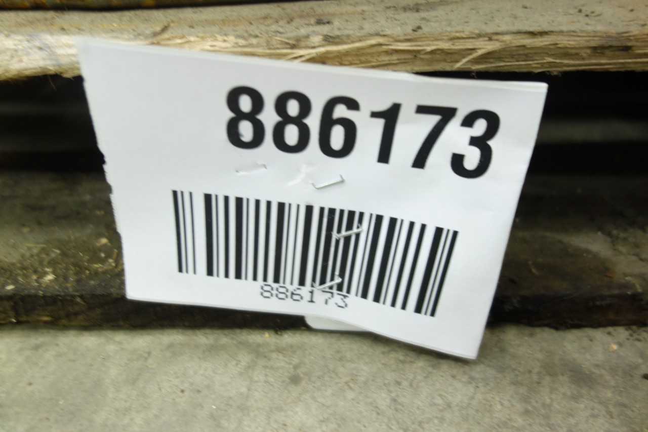 LOT OF 4 FULL 55 GALLON DRUMS OF MOBIL ASSORTED SYNTHETIC OIL - INDUSTRIAL PARTS