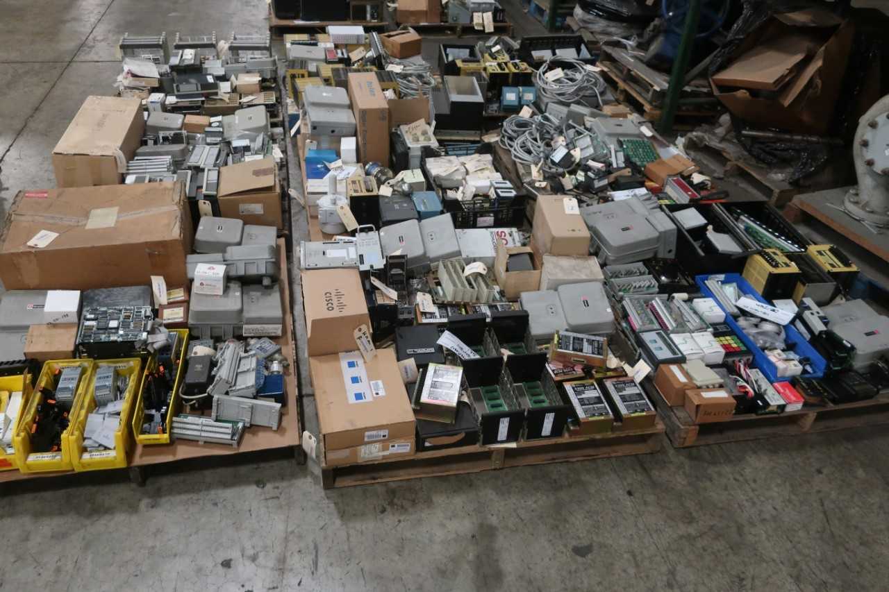 9 PALLETS OF ASSORTED ELECTRICAL EQUIPMENT - ELECTRICAL COMPONENTS
