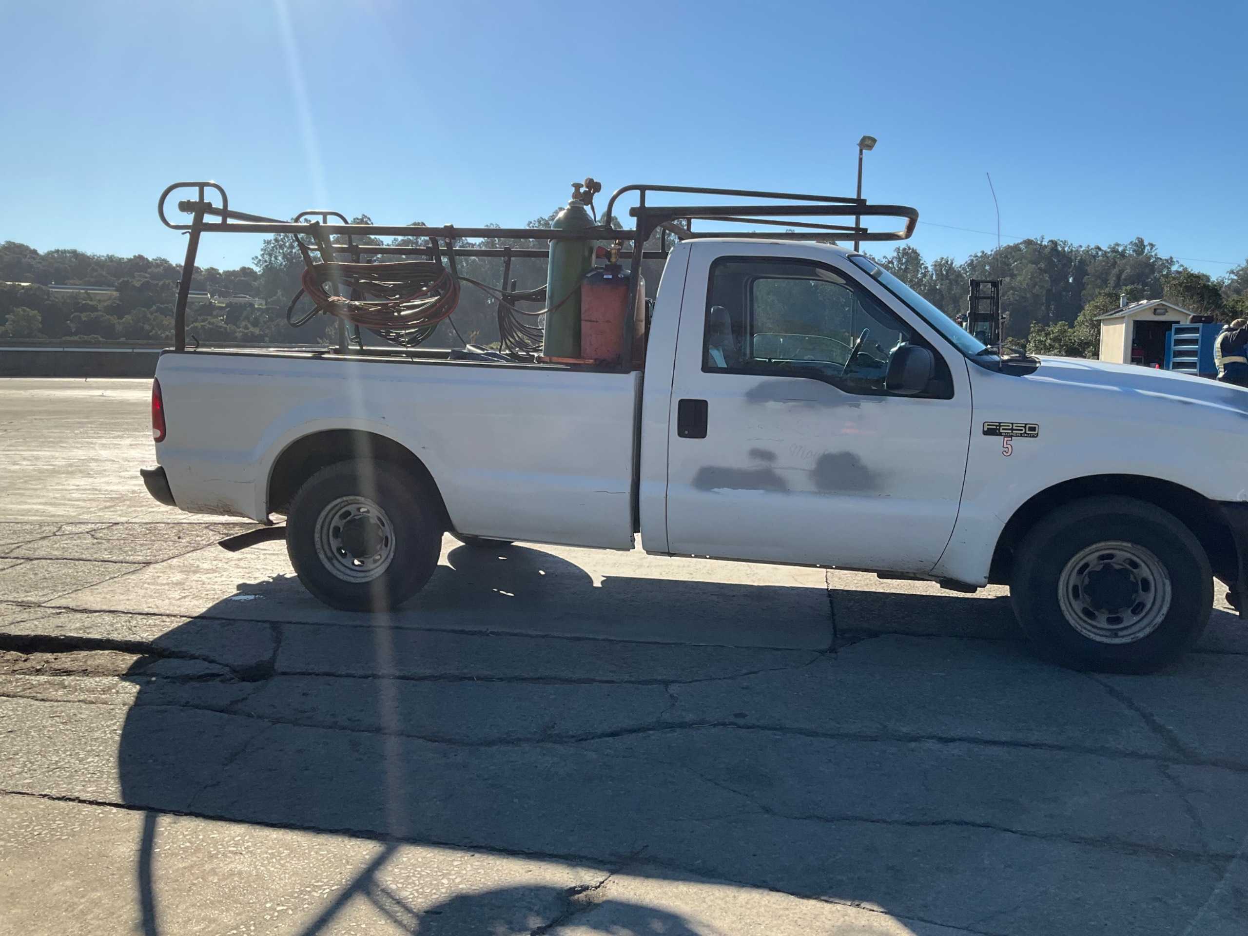 2003 FORD F-250 PICKUP TRUCK