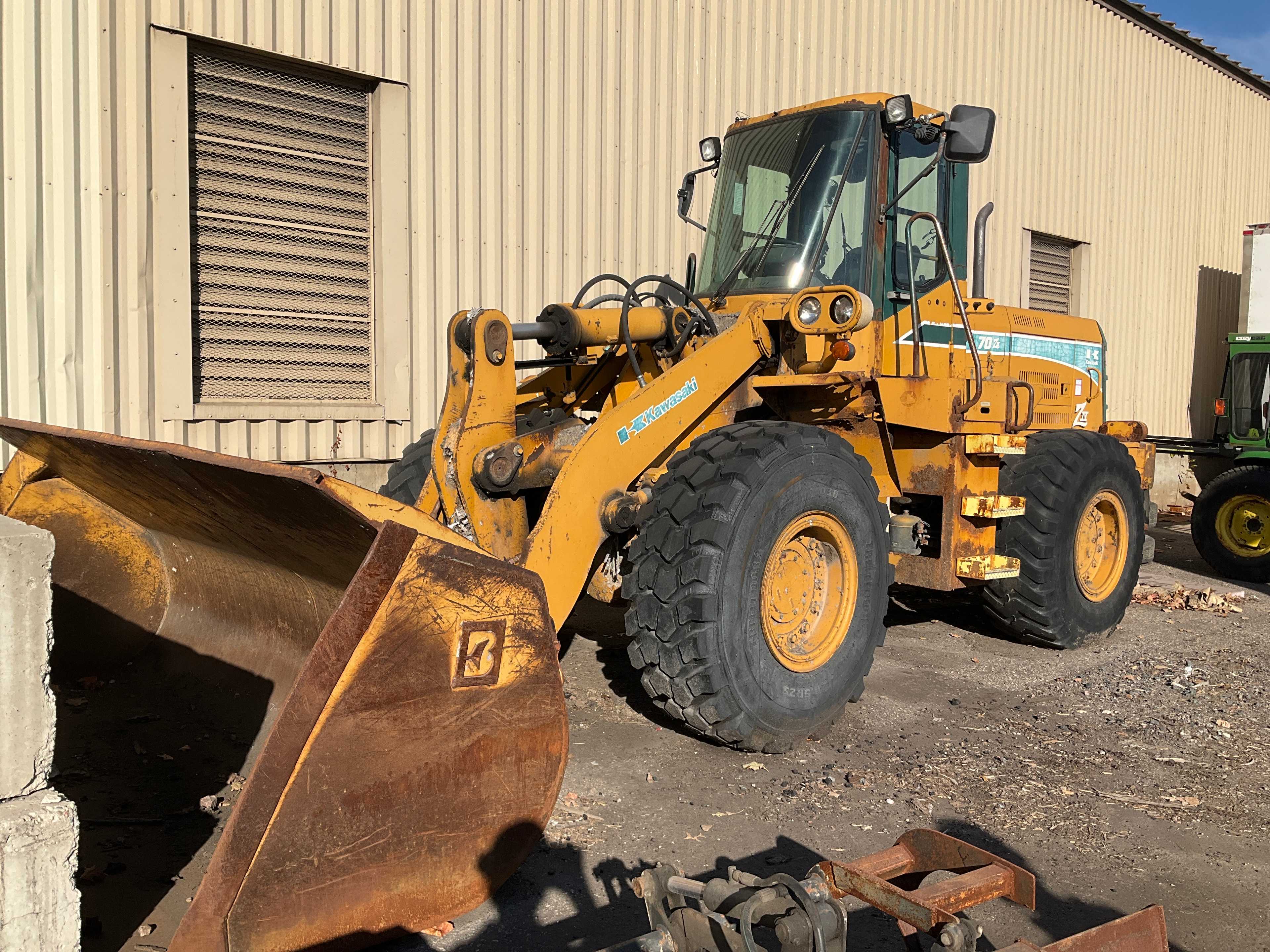 KAWASAKI 70ZIV WHEEL LOADER - WHEEL LOADERS
