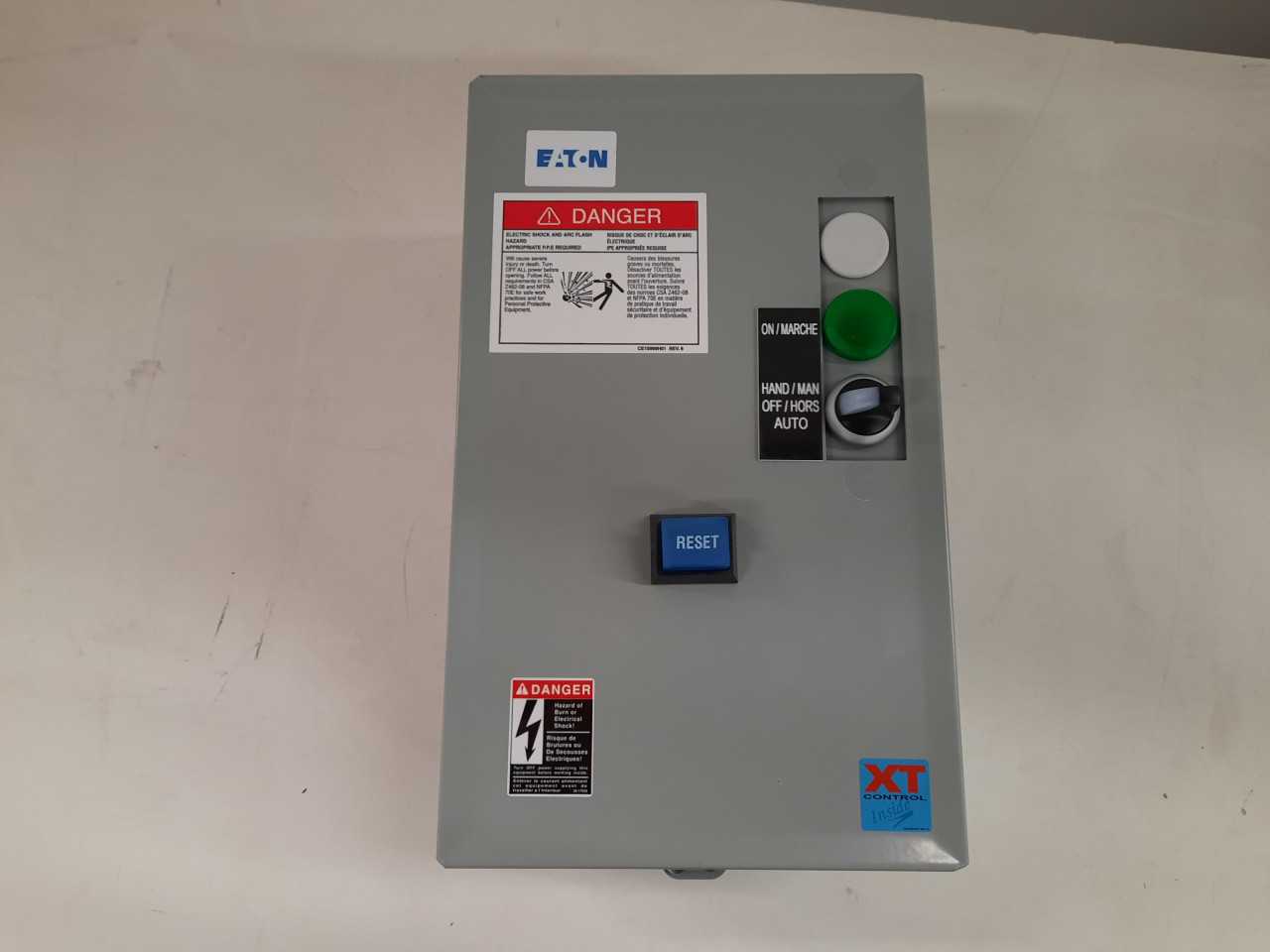 Quantity of 2x ECX11E1TJA-S29 Contactors - CONTACTORS