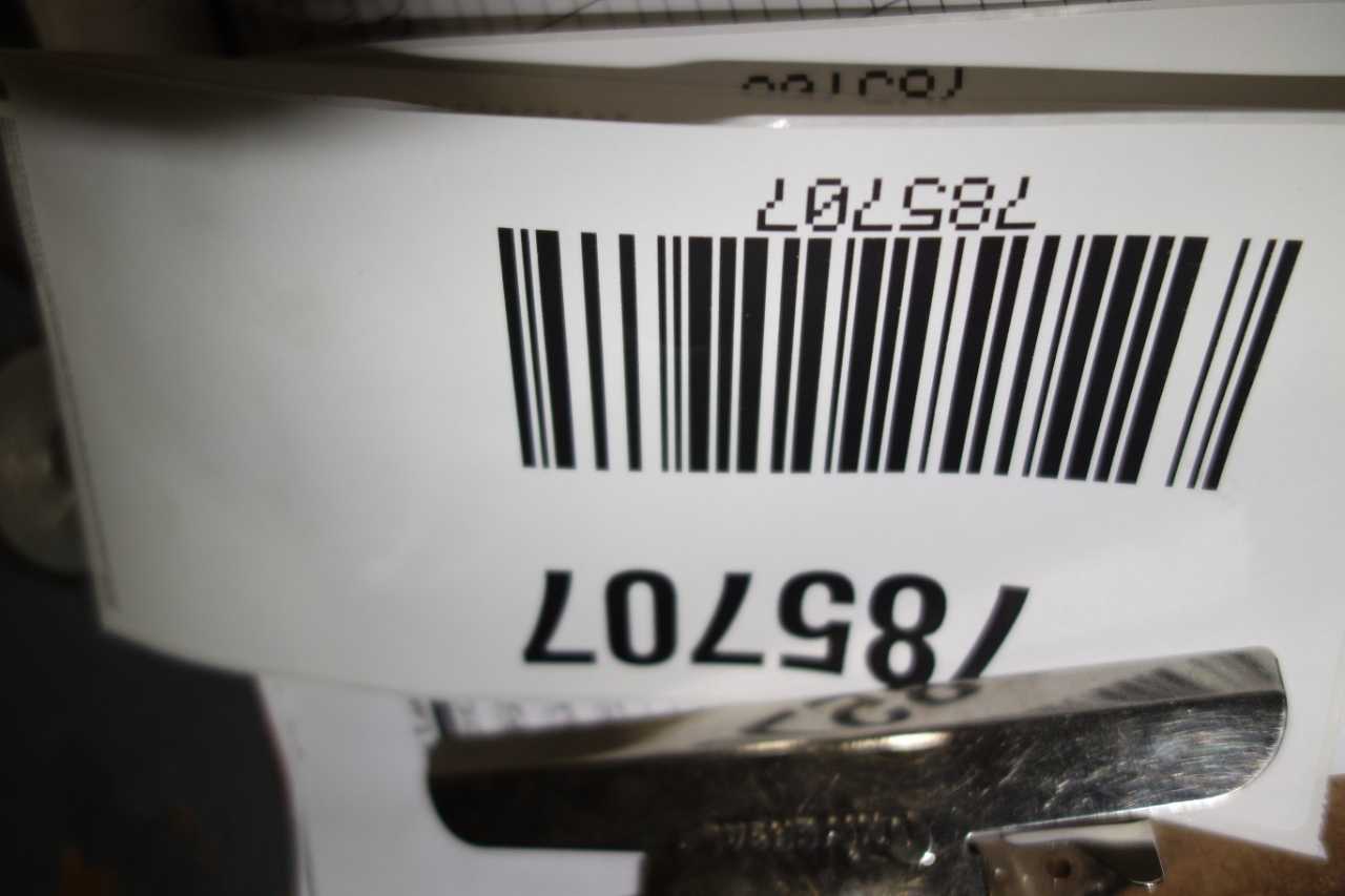 2 PALLETS OF LINEAR BEARINGS - BEARINGS