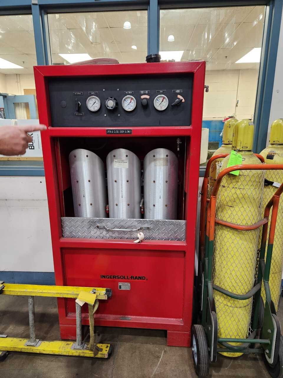Ingersoll Rand 60-650B Cylinder Filling Station - INDUSTRIAL PARTS