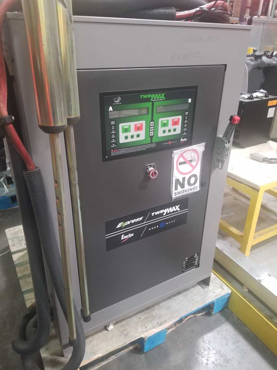 2007 Aker Wade Twinmax 20 charger, Livermore, CA - MATERIAL HANDLING