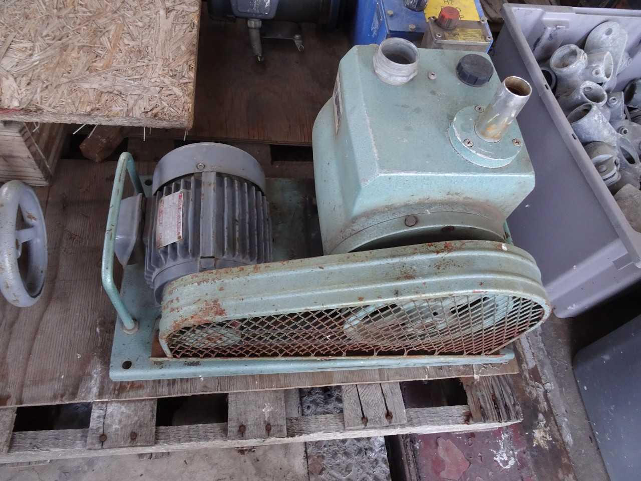 WOO SUNG VACUUM PUMP W/ Motor WSVP-600 - VACUUM PUMP