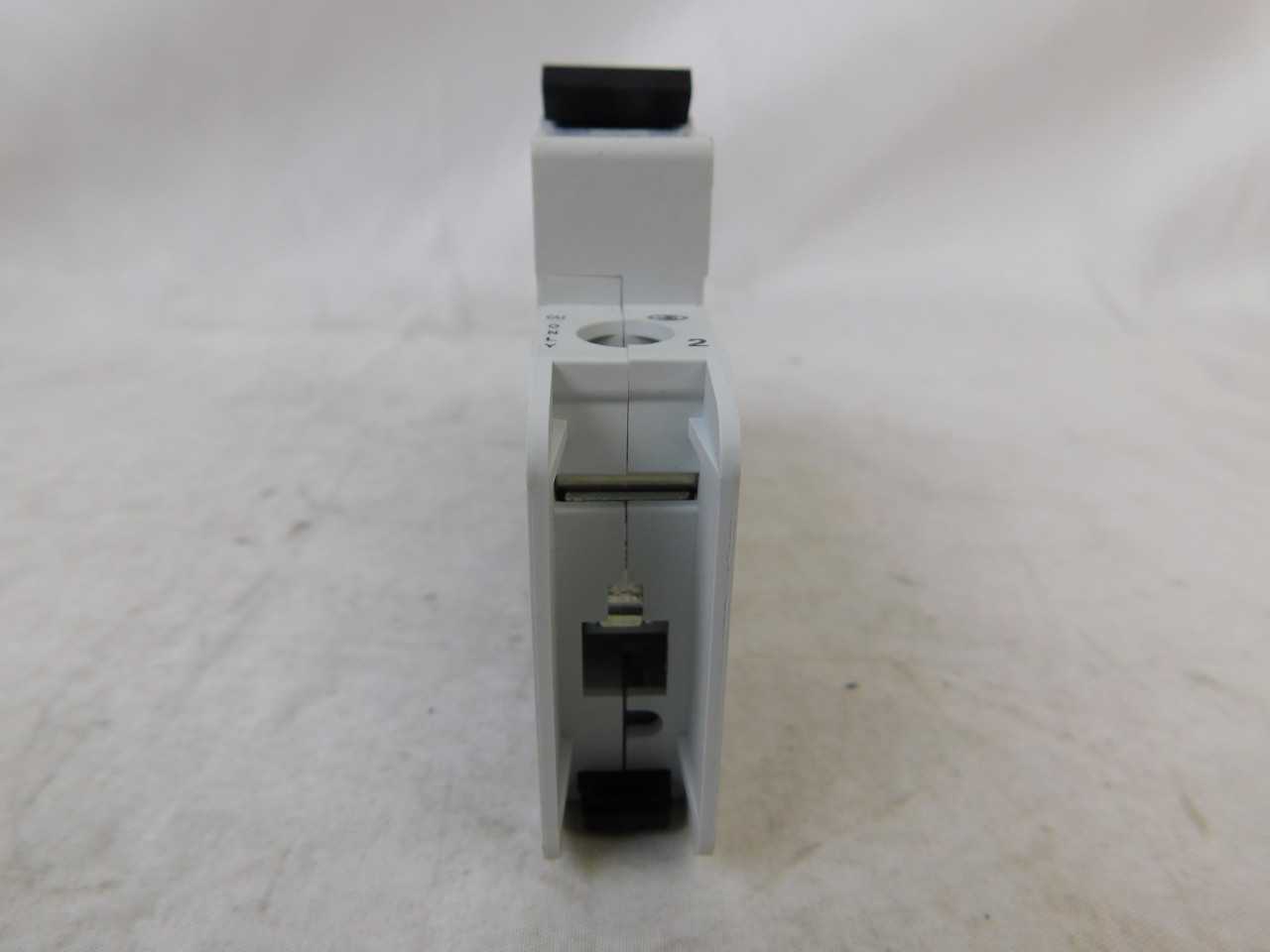 (35) Eaton FAZ-D32/1-RT-SP Plug In FAZ 1P 32A 120/240VAC 50/60Hz - ELECTRICAL COMPONENTS