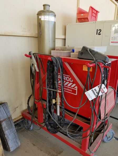 Airco Heliwelder 251 AC/DC - WELDING EQUIPMENT