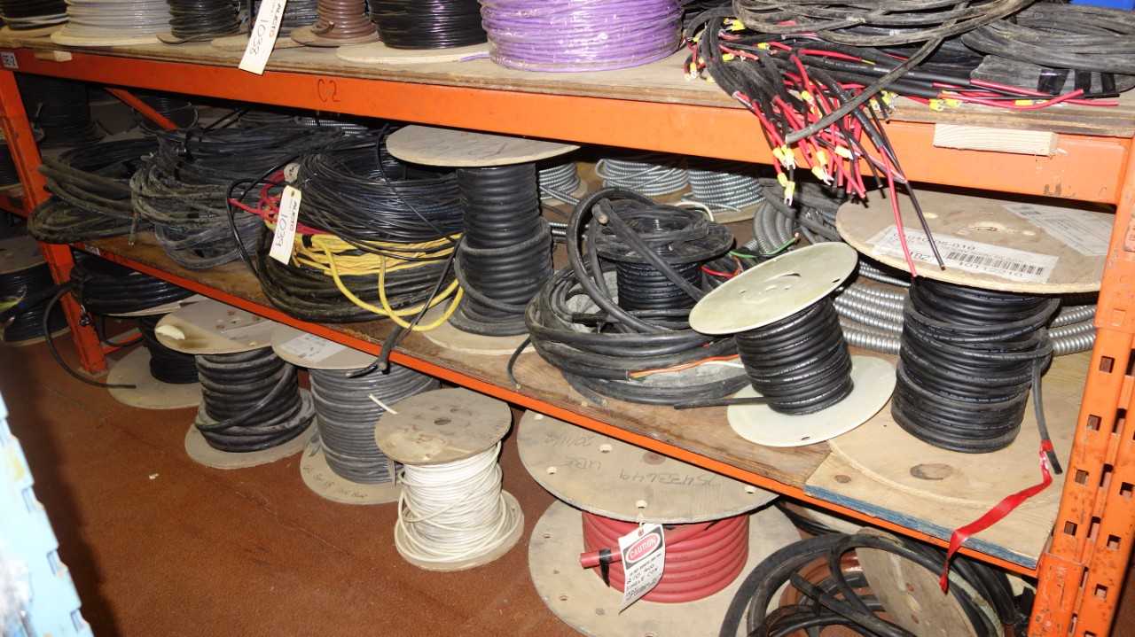 LOT OF ASSORTED SPOOLS OF WIRE - ELECTRICAL COMPONENTS