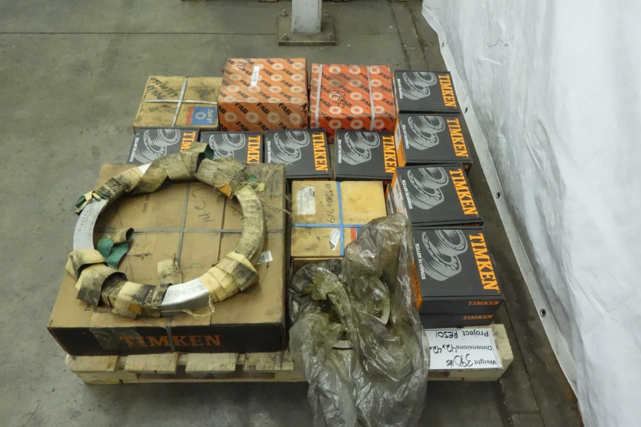 PALLET OF ASSORTED ROLLER BEARINGS - BEARINGS