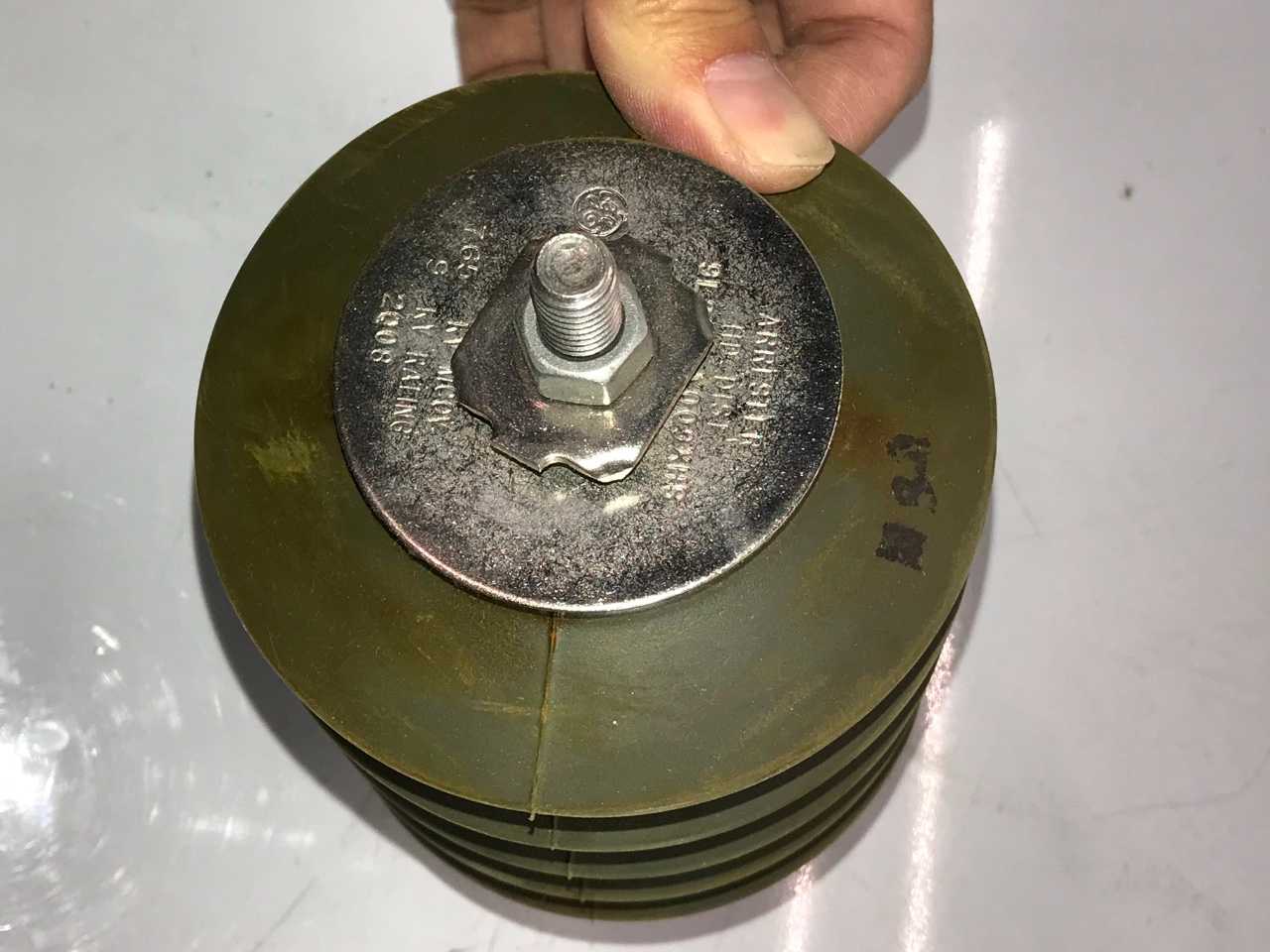 GE CL2 CLASS SURGE ARRESTER (QTY 6) - AUTOMATION & CONTROLS GE CL2 CLASS SURGE ARRESTER (QTY 6) - AUTOMATION & CONTROLS