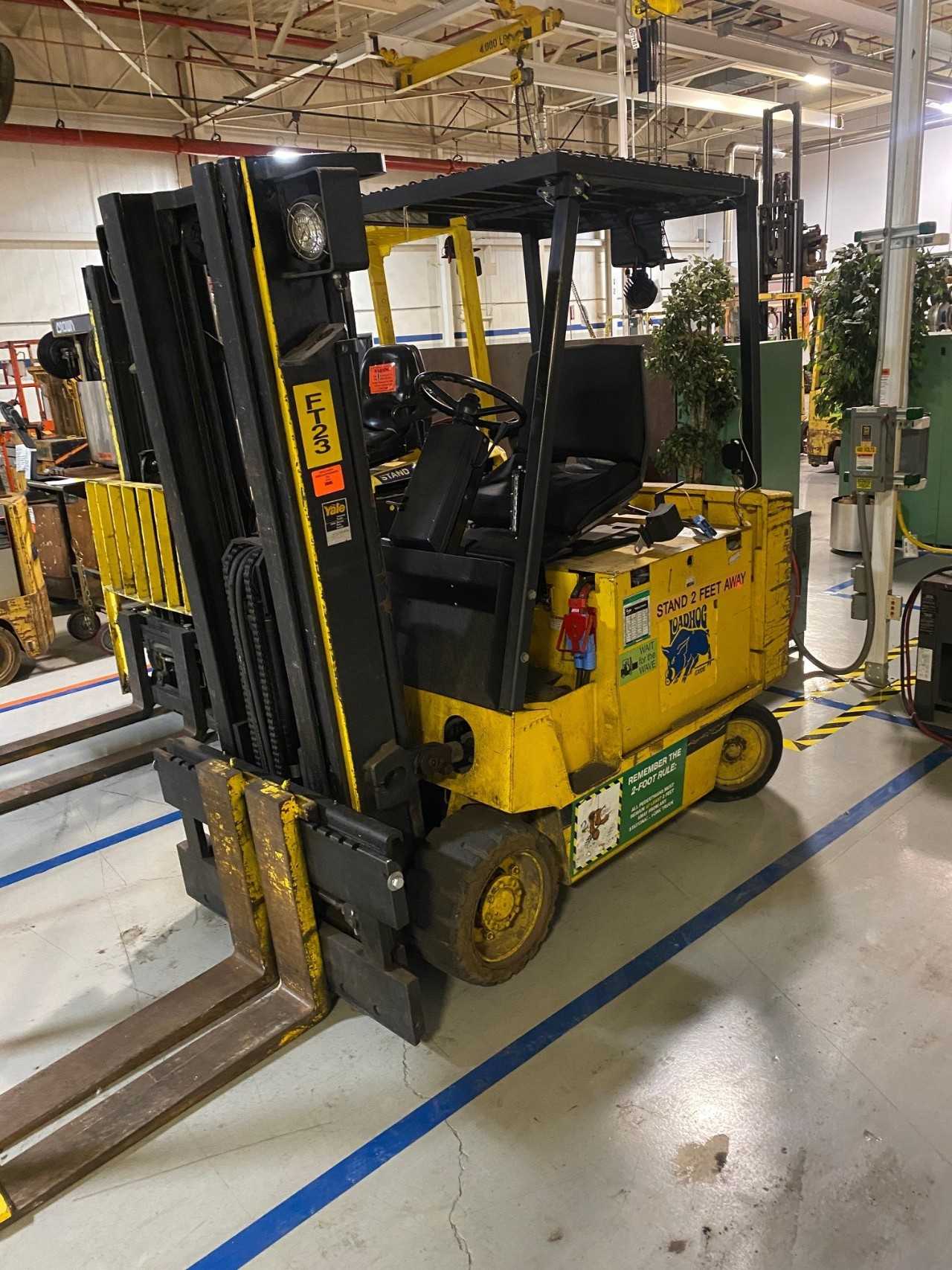 Yale 6000# Lift Truck - FORKLIFTS