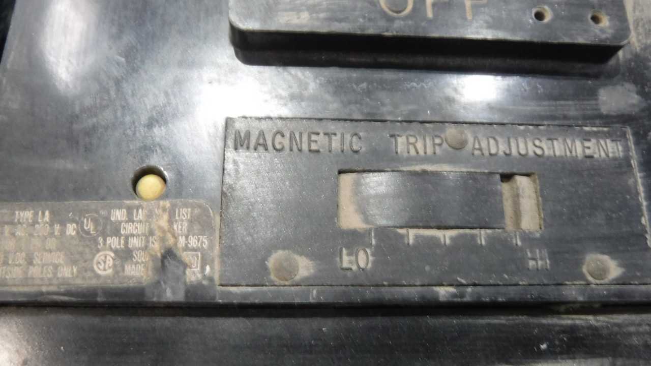 400 Amp Square-D Circuit Breaker - CIRCUIT BREAKERS