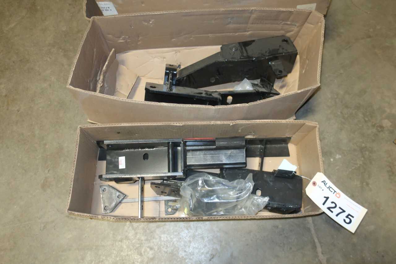 LOT OF 2 FORD F150 SNOW PLOW MOUNTING KITS - BUSES