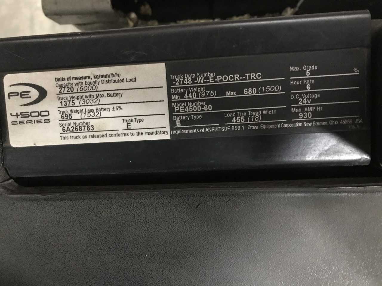 2009 Crown PE4500-60 rider pallet jack, Stevens Point, WI - MANUAL PALLET JACKS