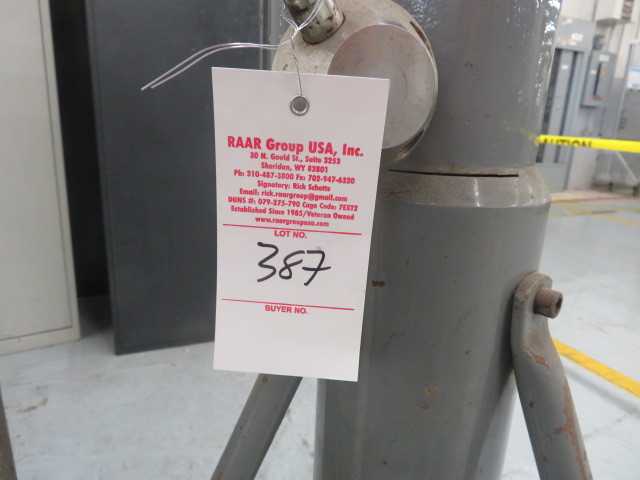 Brunson Stand model 230 - MISCELLANEOUS