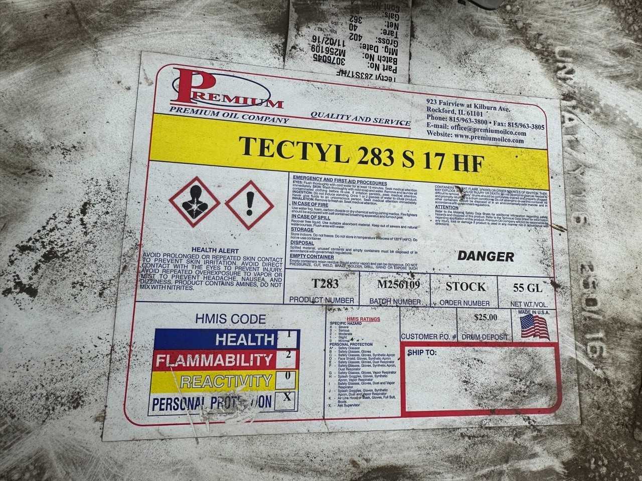 Lot of 170 Drums of Oil and Lubricants - INDUSTRIAL PARTS