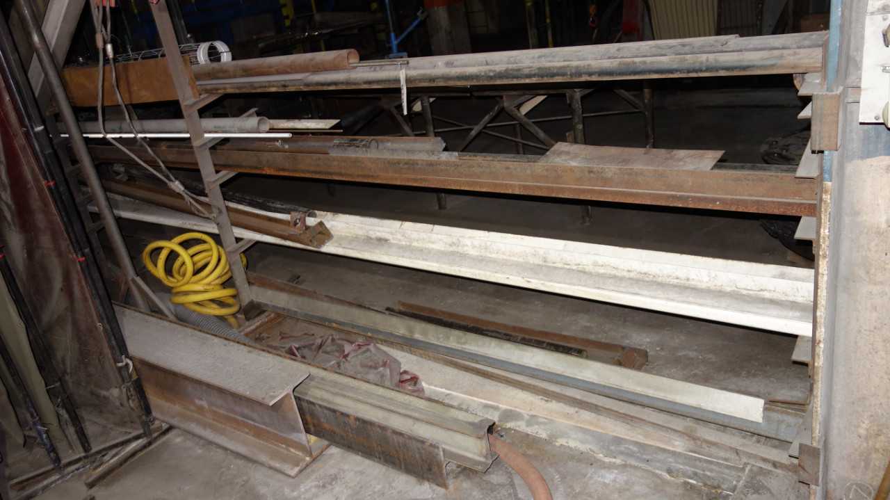 METAL PLATE AND PIPE STOCK WITH CANTILEVER RACK - MISCELLANEOUS