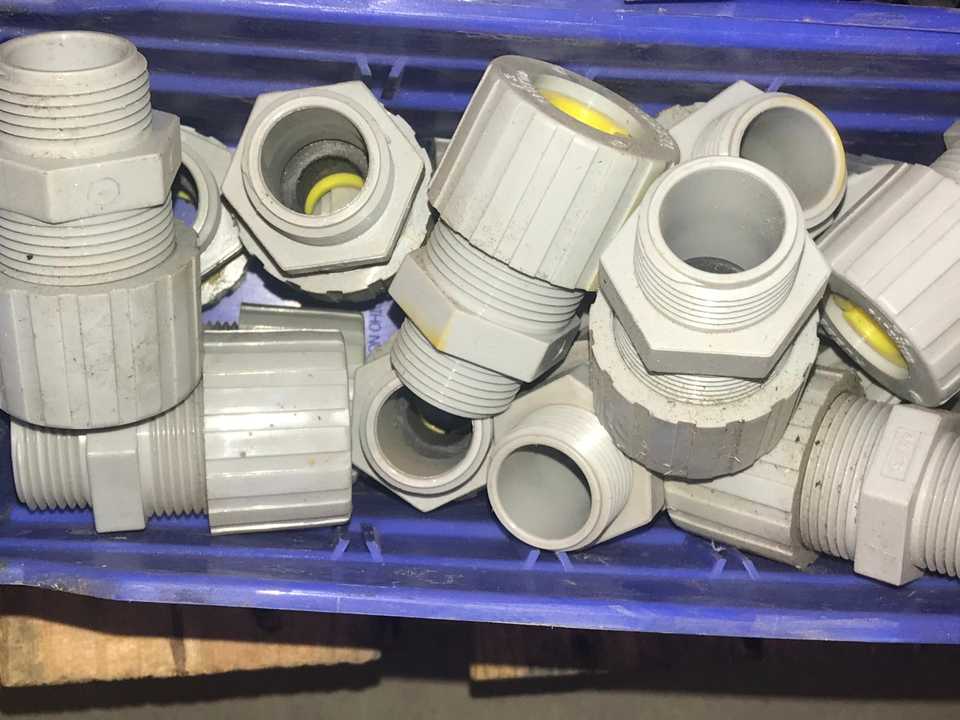 TERMINAL BLOCKS AND STRAIN RELIEF - ELECTRICAL COMPONENTS