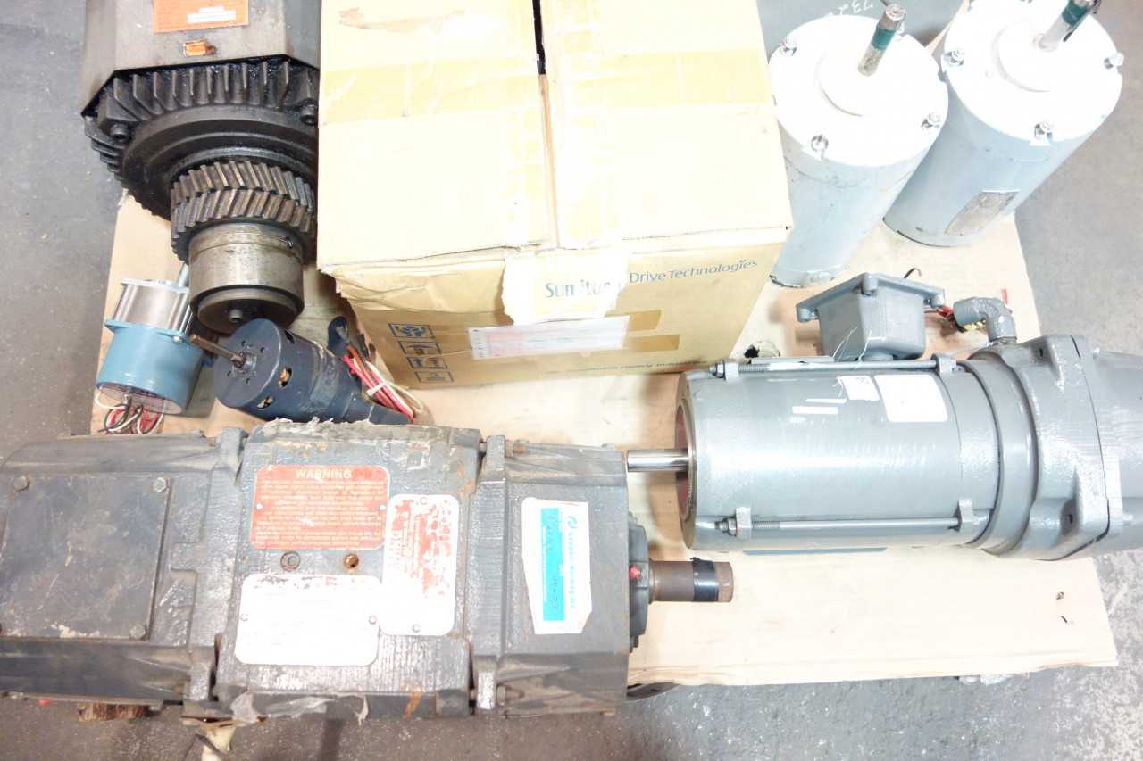 1 PALLET OF ASSORTE AC & DC MOTORS- MITSUBISHI, RELIANCE, EMERSON, BALDOR - ELECTRIC MOTORS