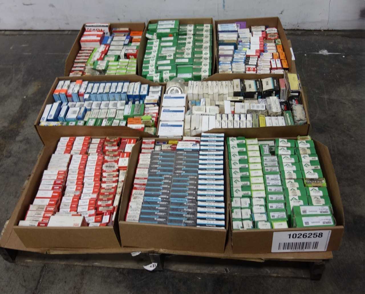PALLET OF ASSORTED BEARINGS - BEARINGS