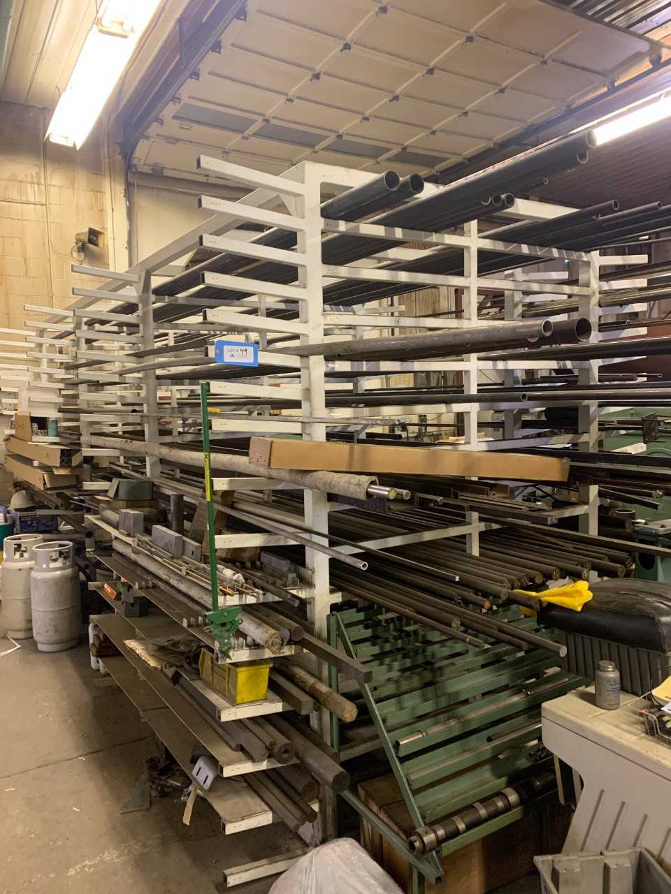 Metal rack system w/ all material - SHELVING