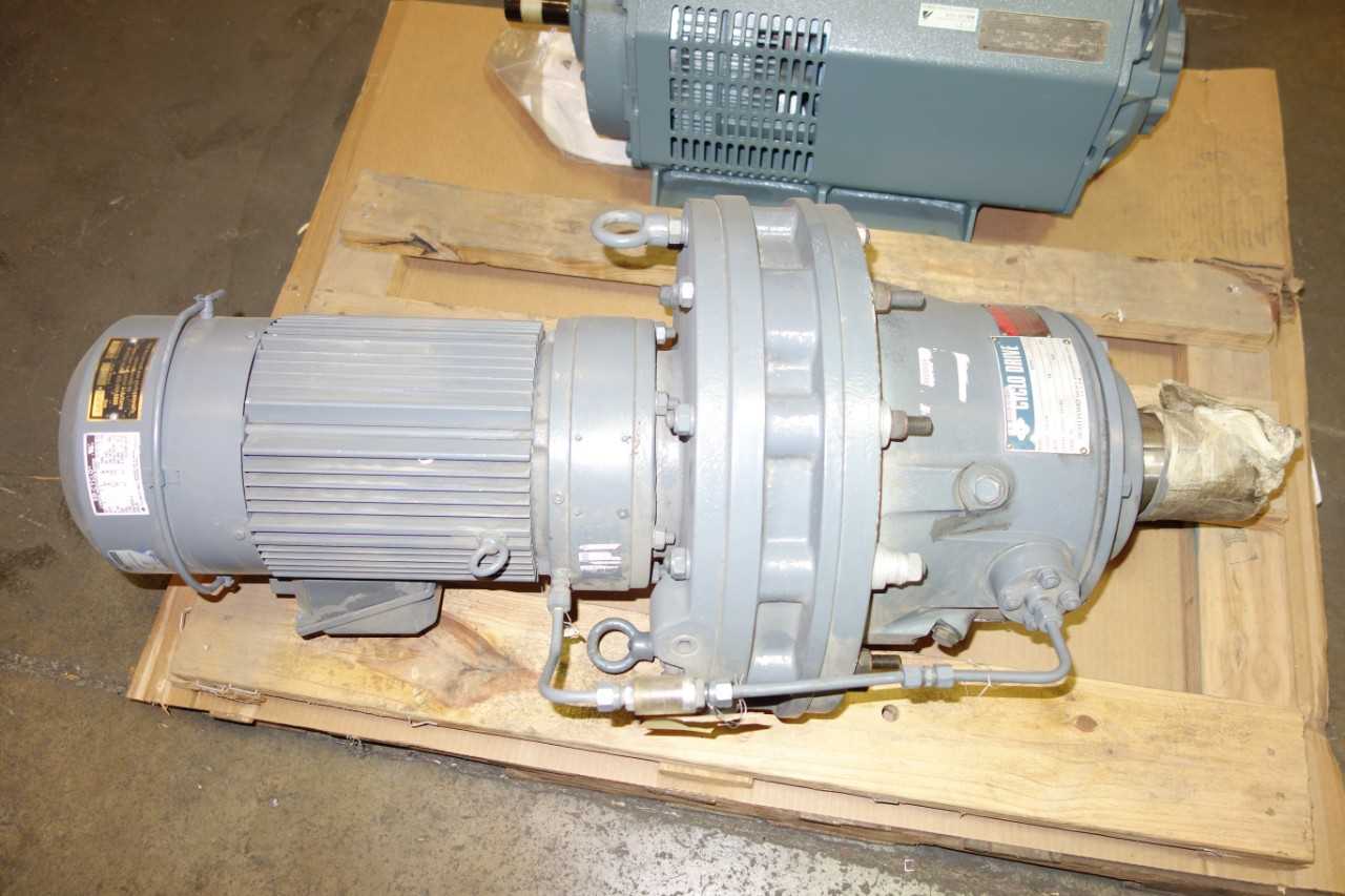 1 PALLET OF NEW ASSORTED MOTORS - ELECTRIC MOTORS