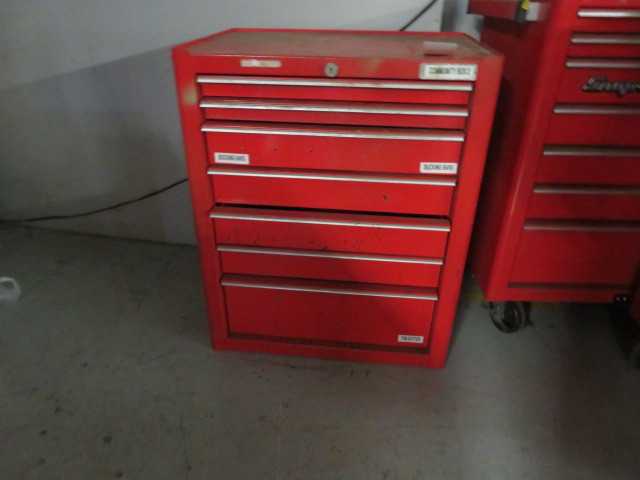 7 Drawer Tool Box Snap On - MISCELLANEOUS