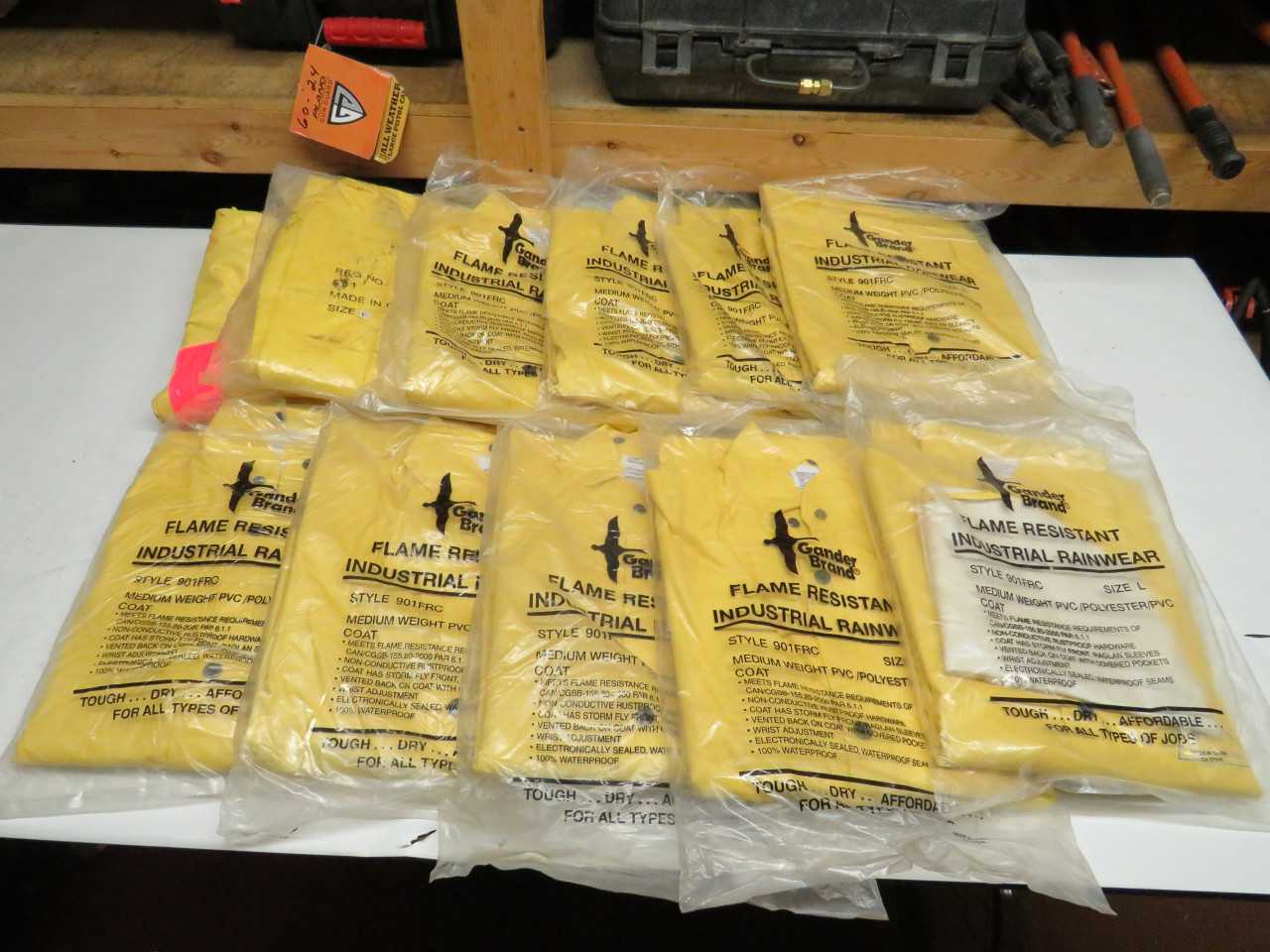 LOT OF ASSORTED GANDER BRAND FLAME RESISTANT INDUSTRIAL RAINWEAR STYLE 901FRC - SAFETY SWITCH