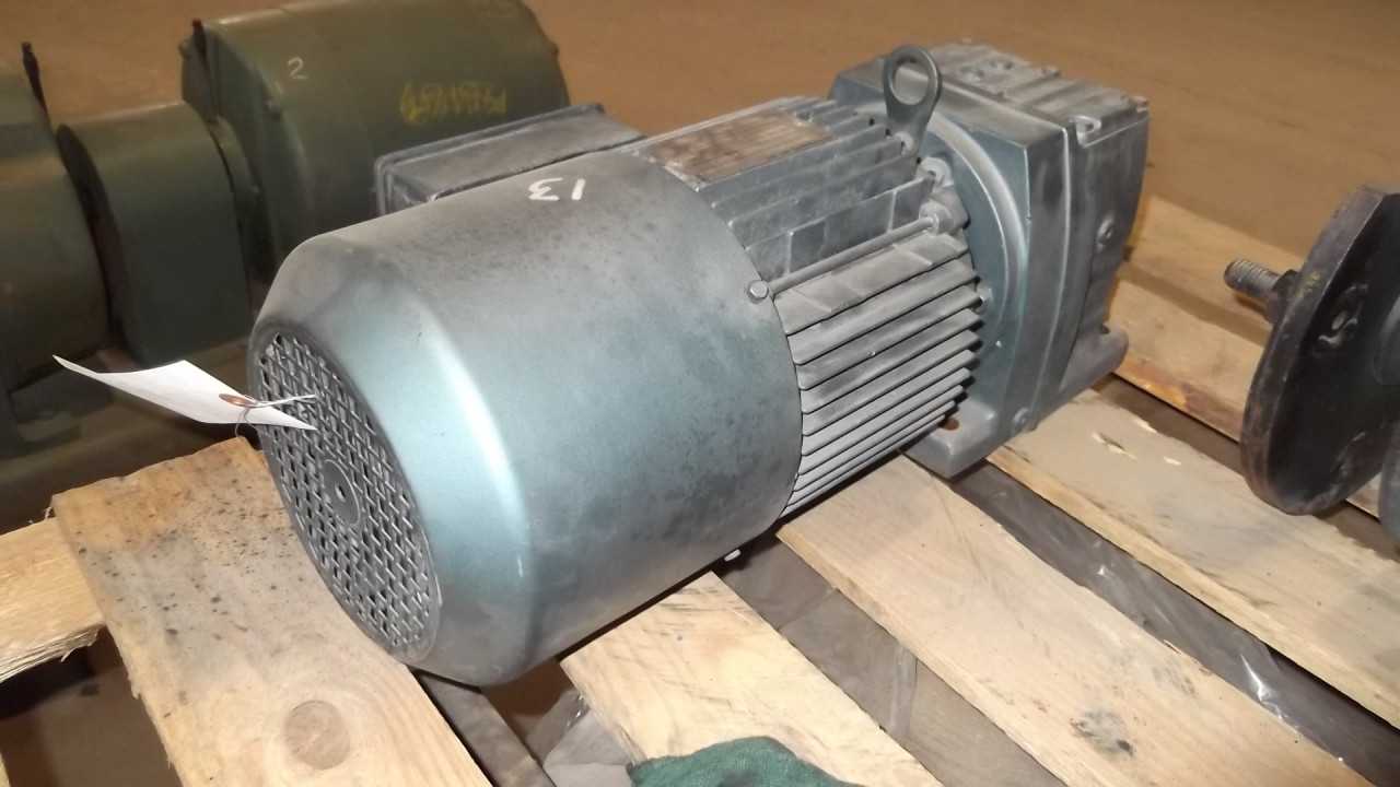 2 HP 1720 RPM 90L Frame Sew EuroDrive Gear Motor - ELECTRIC MOTORS