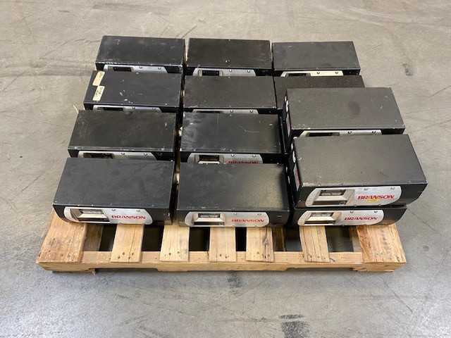 Lot of 14 Branson Ultrasonics 0.40DCXS40H0R / S40:0.40 Power Supply 200-240v-ac 400w - Used - Bench Tested. - INDUSTRIAL PARTS Lot of 14 Branson Ultrasonics 0.40DCXS40H0R / S40:0.40 Power Supply 200-240v-ac 400w - Used - Bench Tested. - INDUSTRIAL PARTS