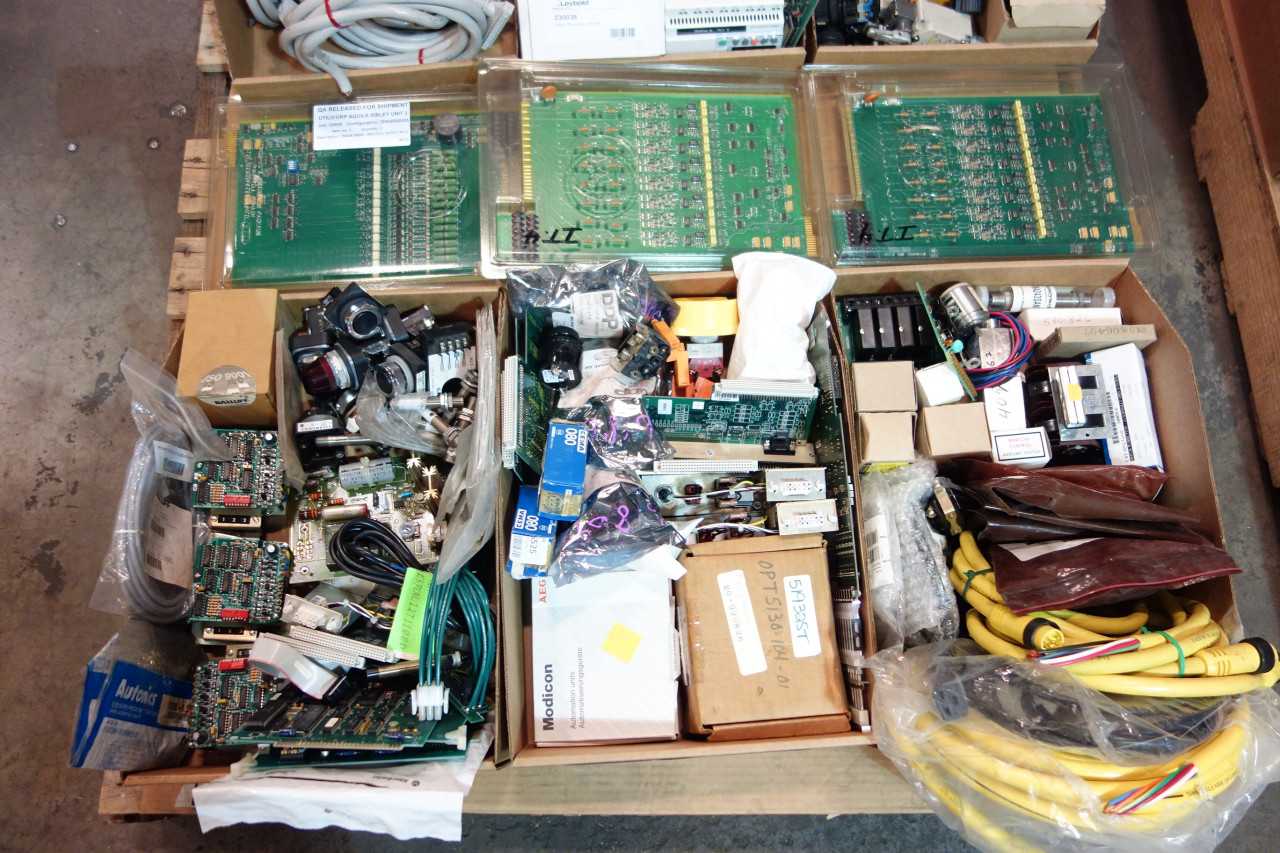 4 PALLETS OF ASSORTED AUTOMATION - INDUSTRIAL PARTS