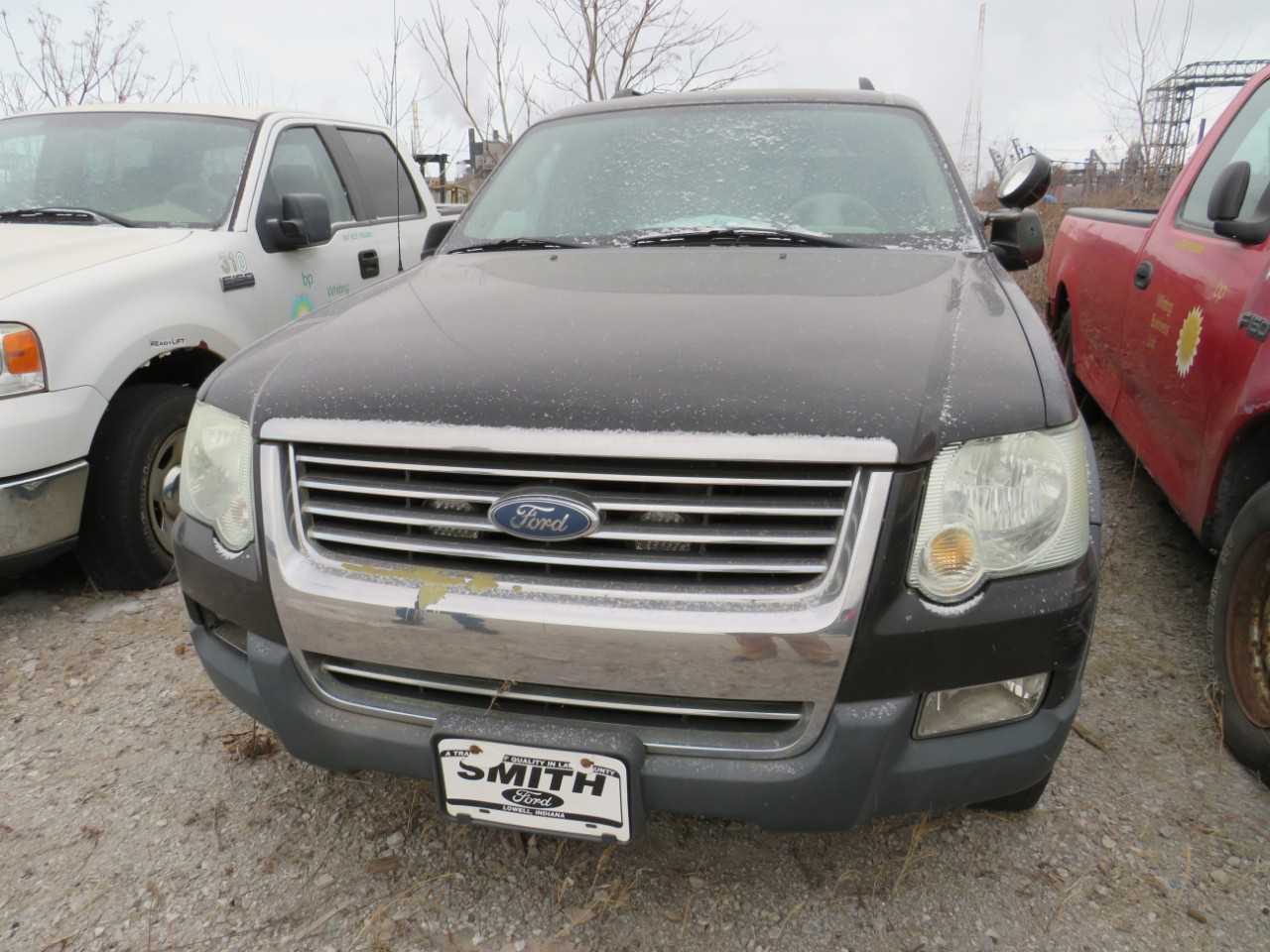 2007 FORD EXPLORER 4WD 4 DOOR 8 CYL GAS SUV  VIN:  1FMEU73827UA87953 - BUSES