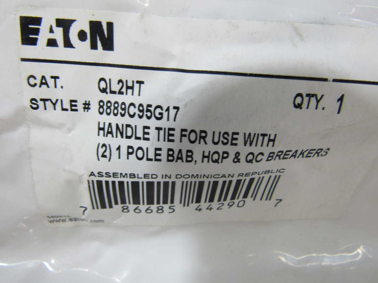 Lot of Quantity 21x Loadcenter Accessories - Handle Ties and Padlocks - MACHINING ACCESSORIES & TOOLING