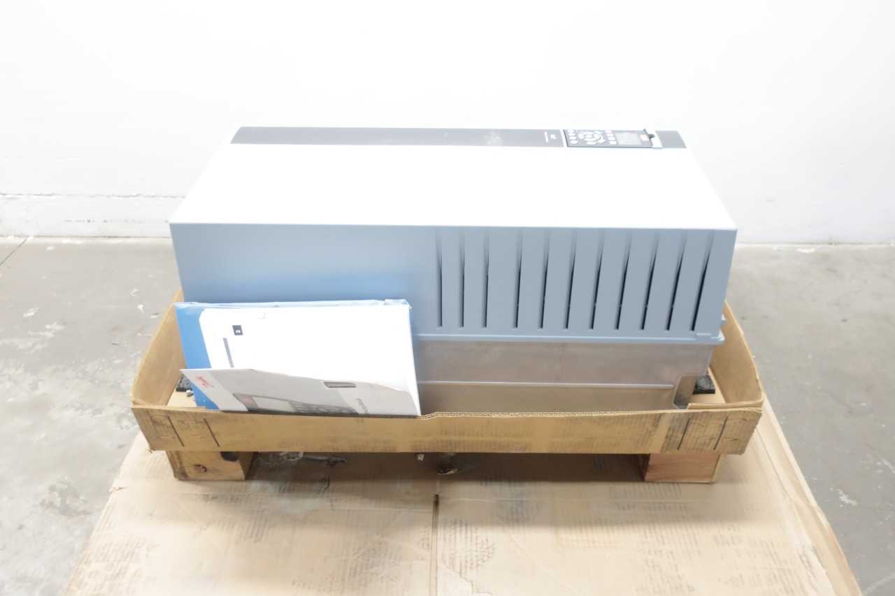 DANFOSS 131B6037 VLT 380-500V-AC 0-590HZ 0-500V-AC 100HP AC VFD DRIVE - MOTOR DRIVES