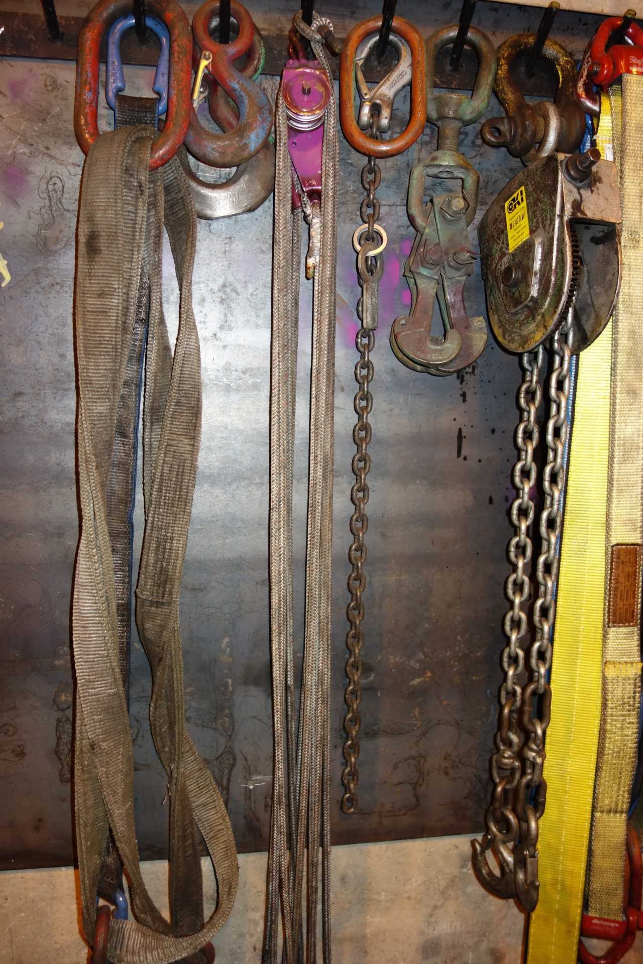 LOT OF ASSORTED RIGGING POLYSTER SLINGS - LIFTING EQUIPMENT