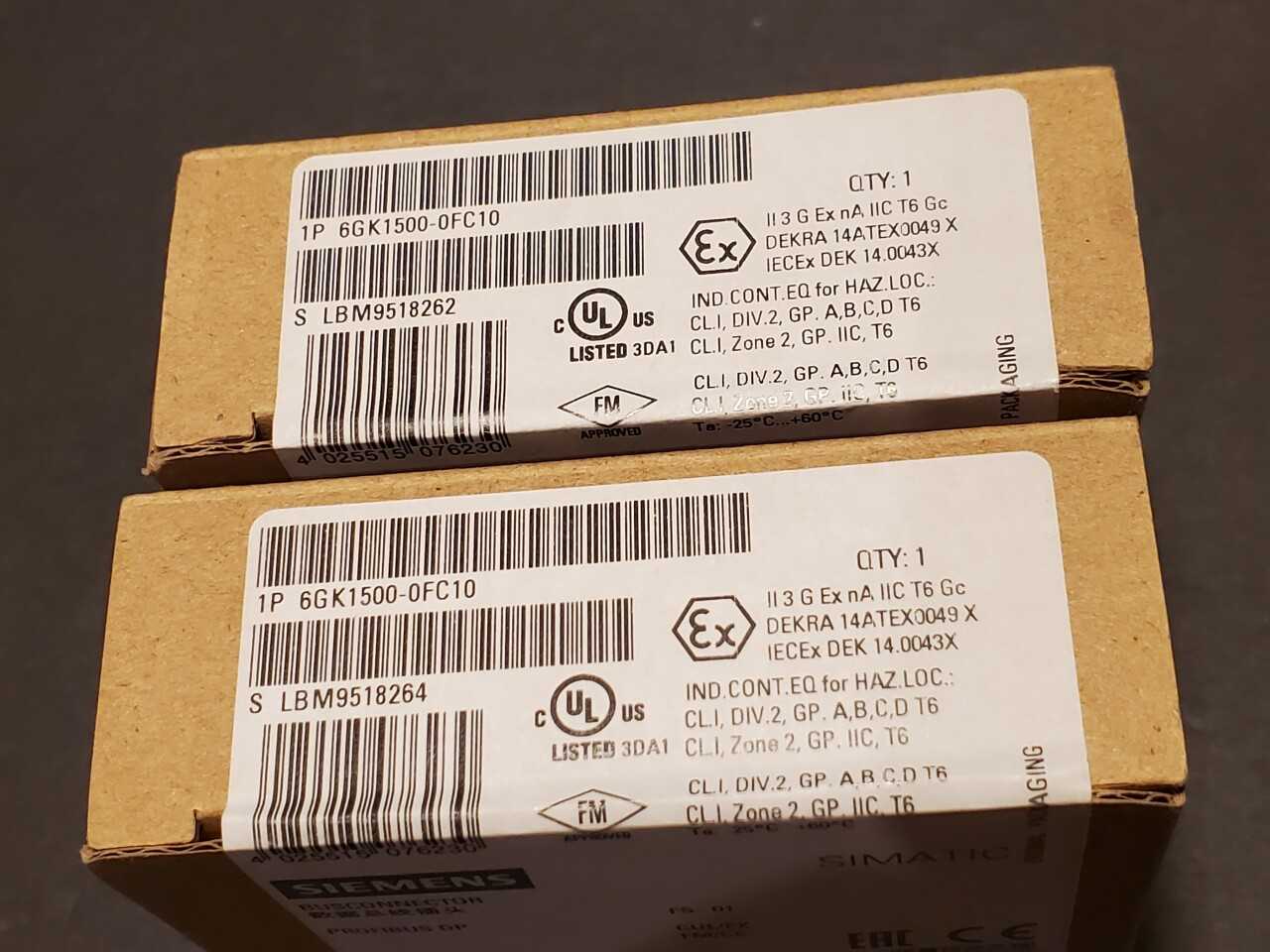 Lot of 2 Siemens Bus connector - INDUSTRIAL PARTS