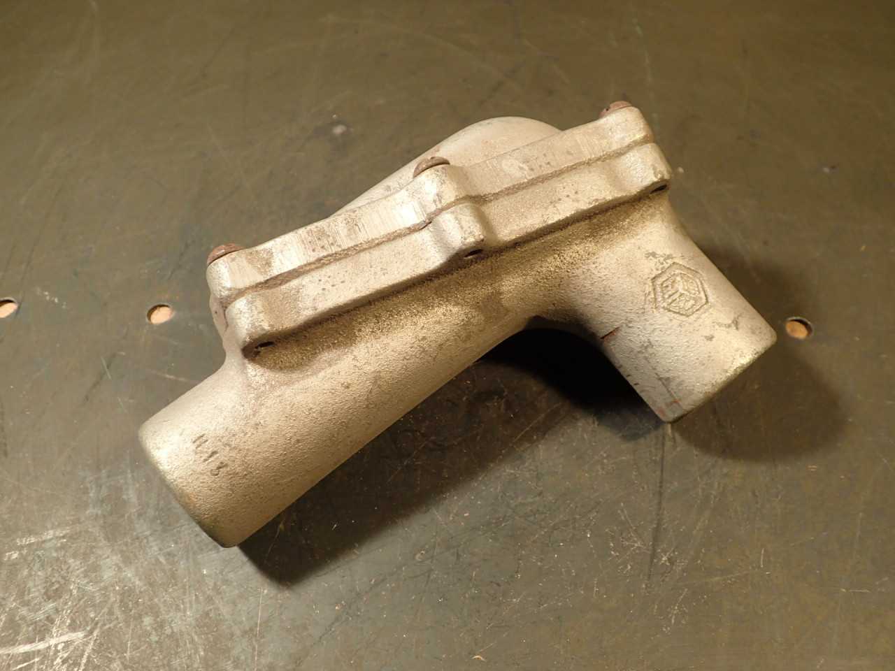 Crouse Hinds LBH20 3/4" Malleable Iron Conduit Body Pull Elbow NOS New Old Stock - CONDUIT FITTING