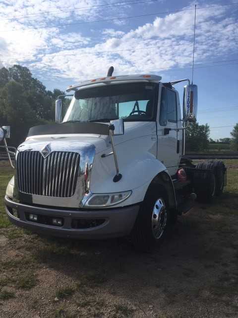 2013 International 860 Truck - HYDRO EXCAVATOR TRUCKS