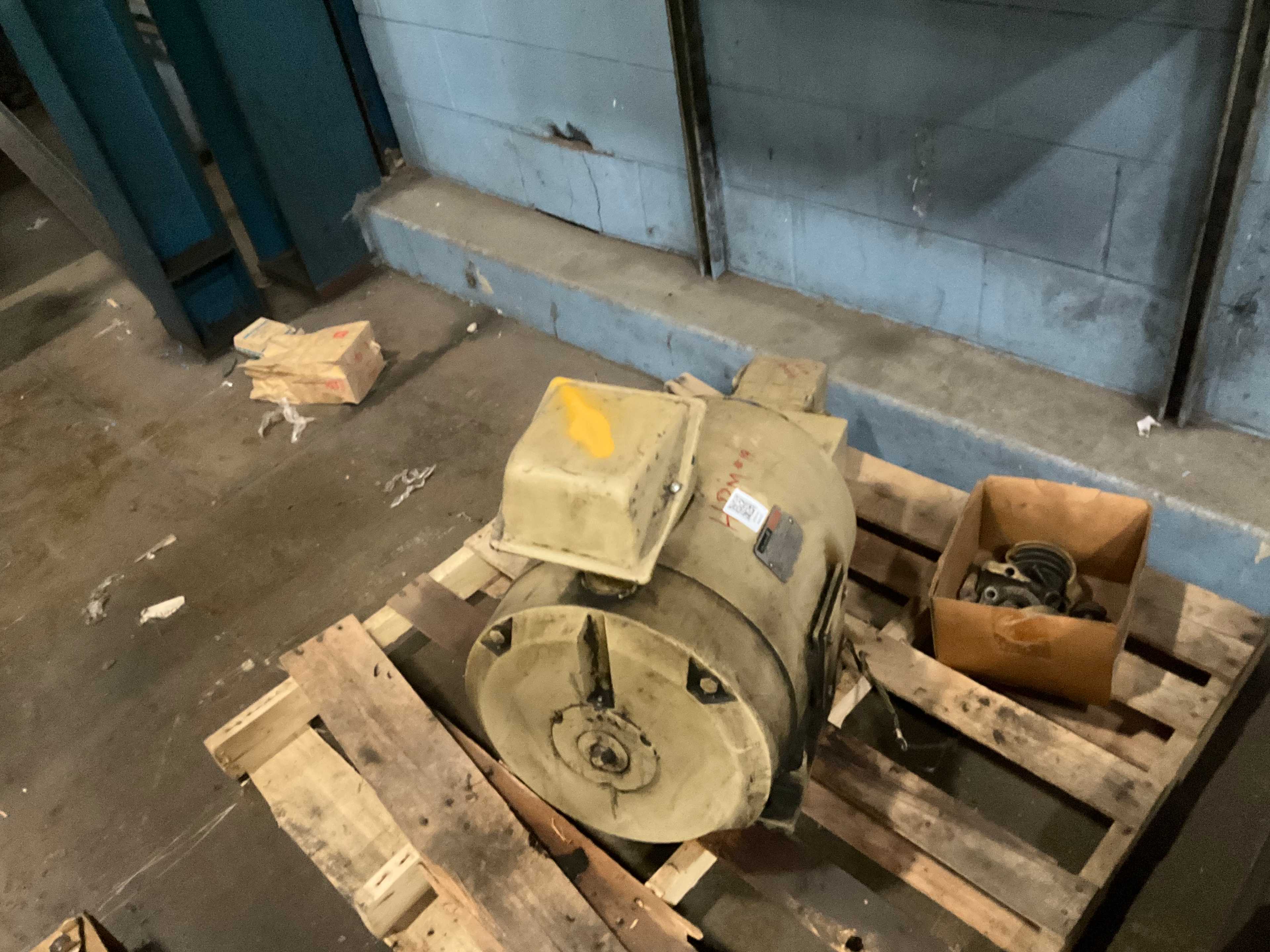 RELIANCE DUTY MASTER AC MOTOR - AC MOTOR