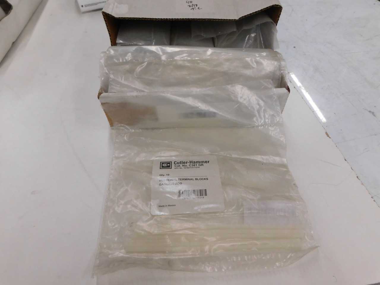 Lot of Quantity 40x C381GR Contacts - VALVES