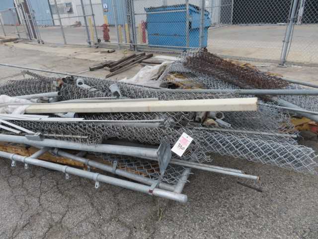 Some Fencing and 3 carts - MISCELLANEOUS