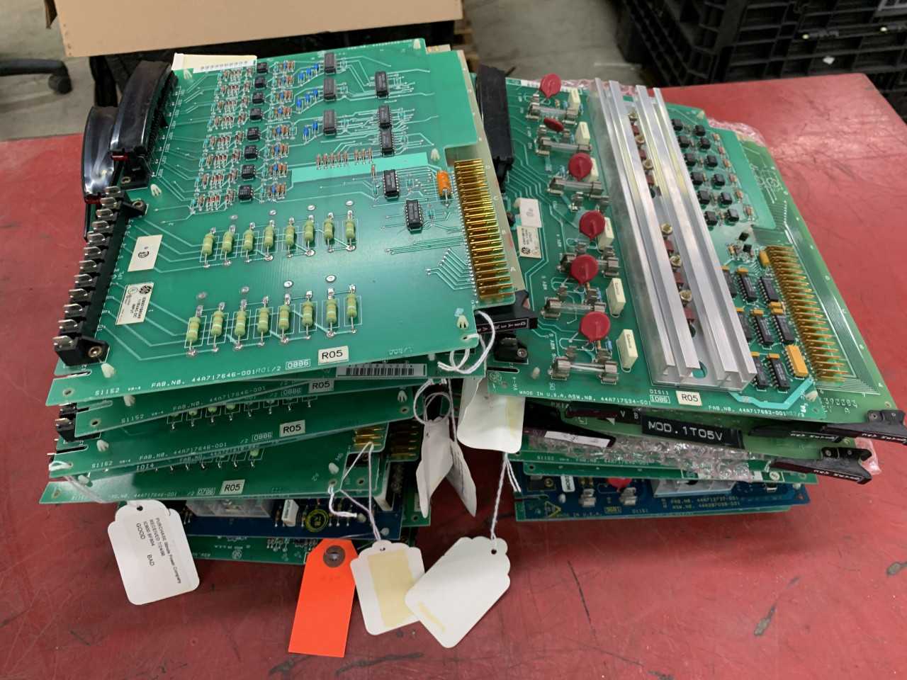LOT OF USED CIRCUIT BOARDS GENERAL ELECTRIC - MISCELLANEOUS