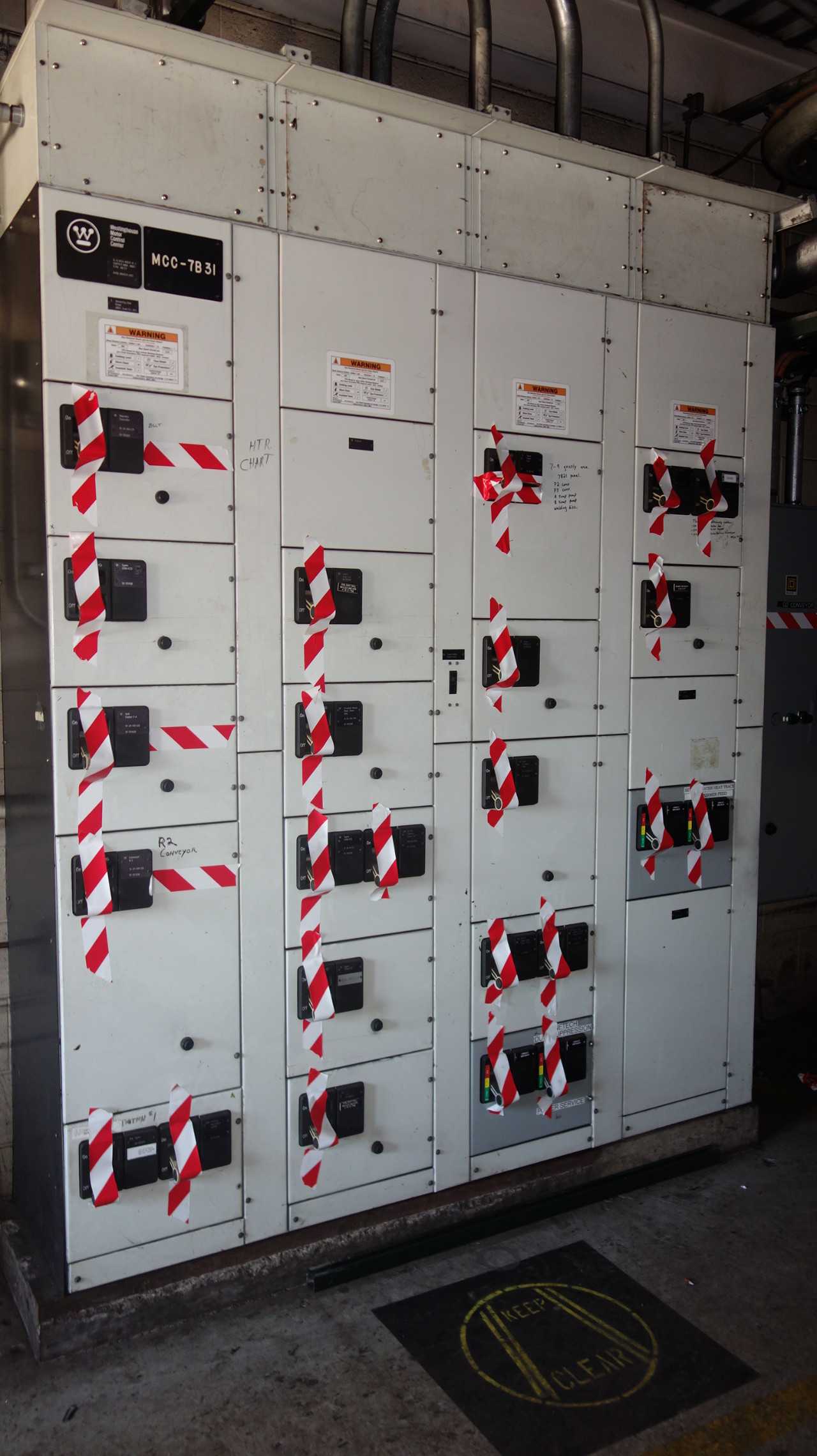 X4 VERTICAL SECTIONS OF WESTINGHOUSE MCC BUCKETS - MOTOR CONTROL CENTERS