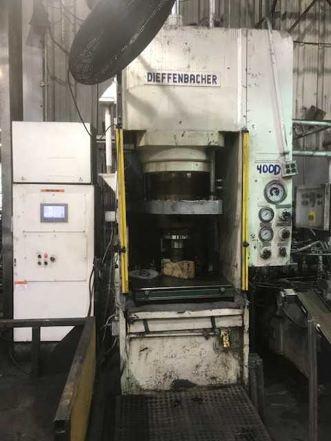 400 tonne Dieffenbacher Hydraulic Press - PRESSES 400 tonne Dieffenbacher Hydraulic Press - PRESSES