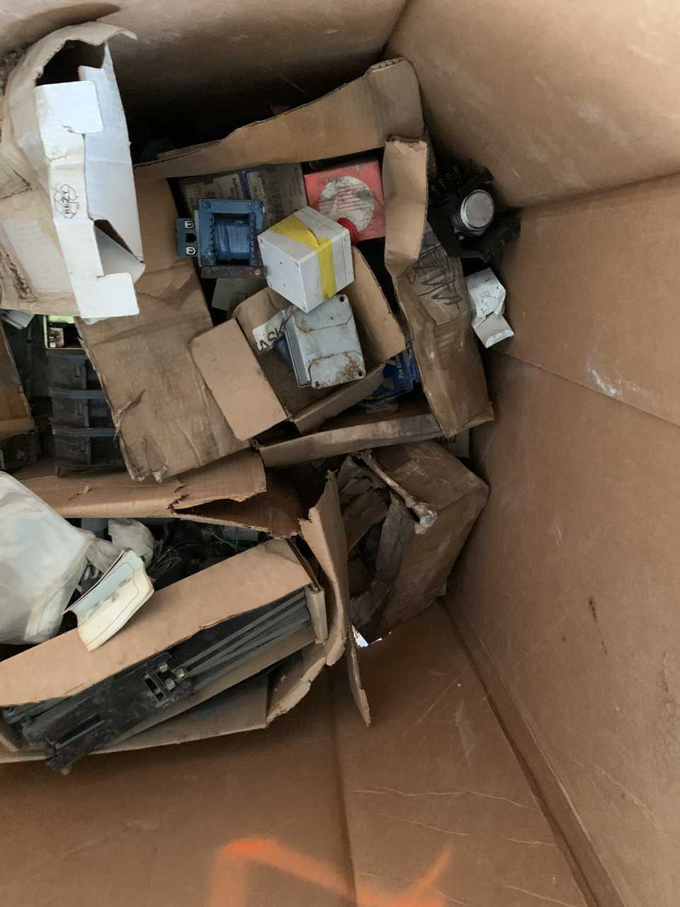 CRATE OF ELECTRICAL AUTOMATION EQUIPMENT PARTS - ELECTRICAL COMPONENTS