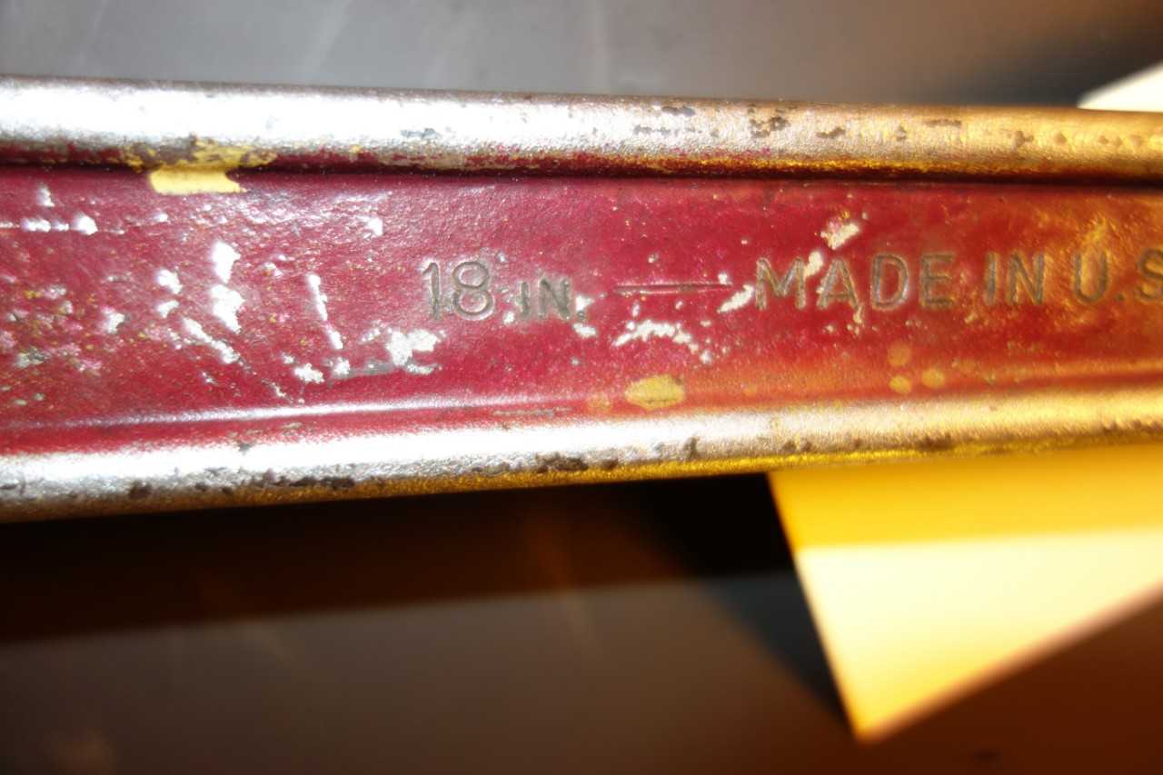 ARMSTRONG 18IN ADJUSTABLE CRESCENT WRENCH - HAND TOOLS